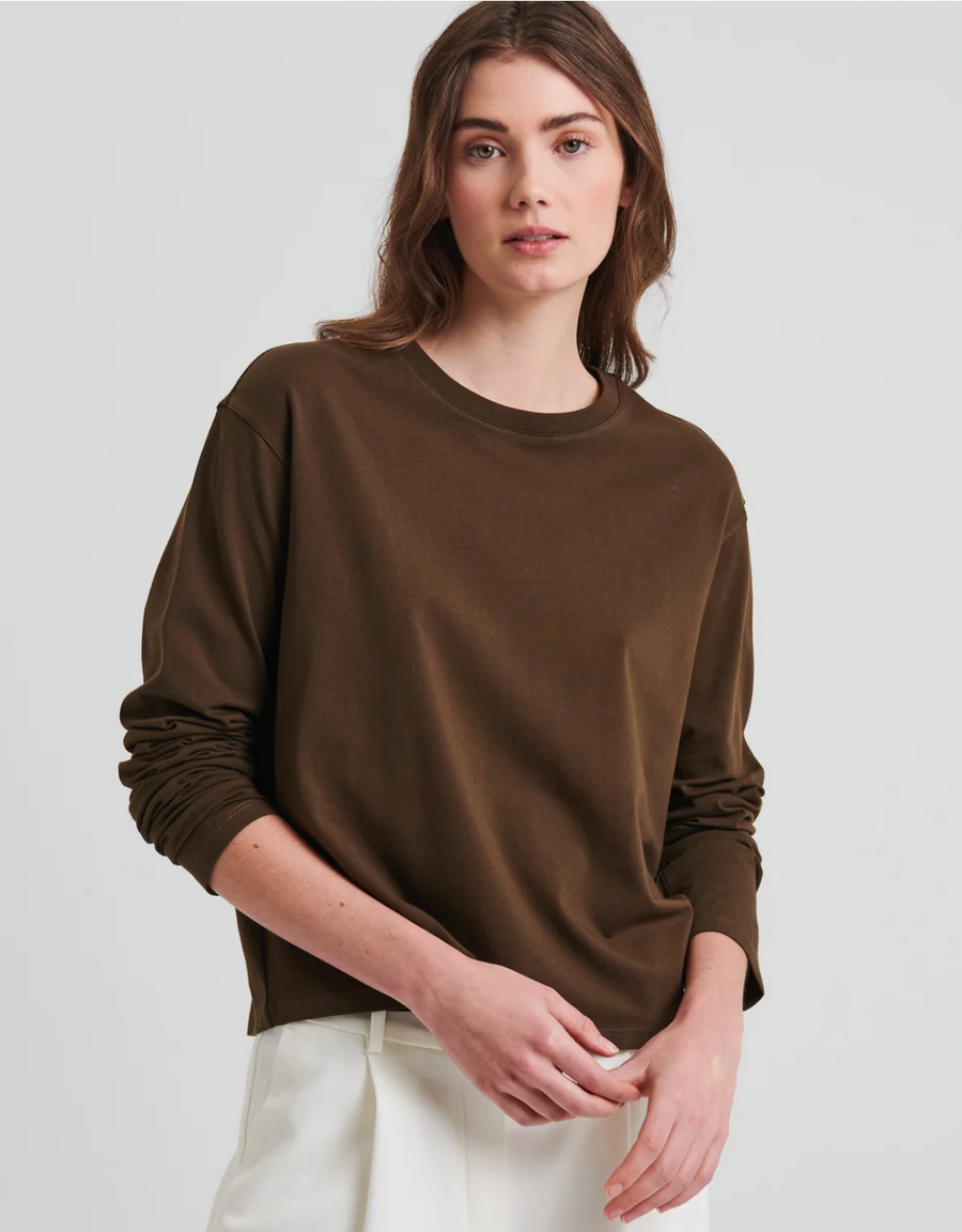 Long Sleeve Iconic Boyfriend Crew - Dark Brown